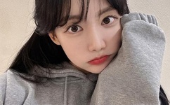 学长让在我坐在巨大上写作业